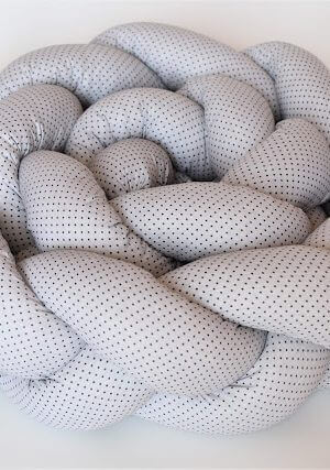 Duettbaby fonott rácsvédő Készleten.